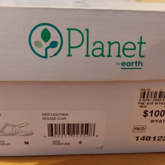 BNWT Ladies Leather Sandals Size 6 - Picture 2 of 5